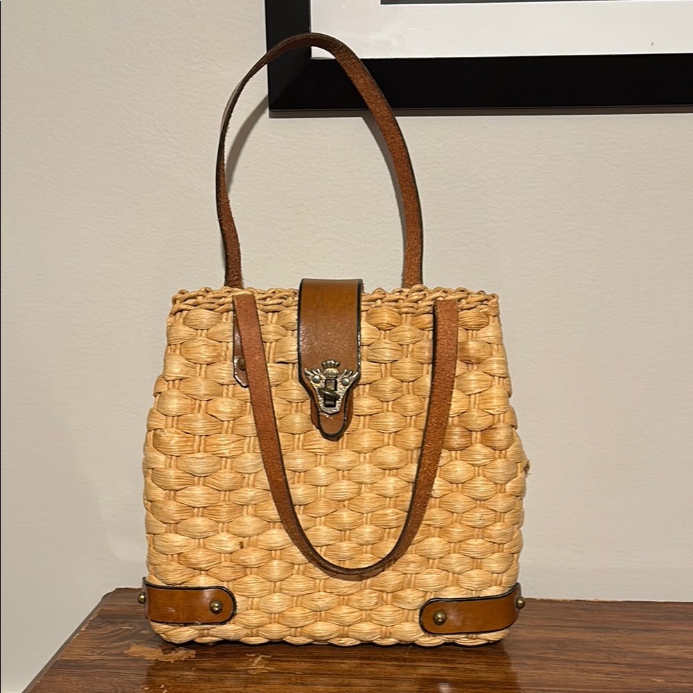 Timeless Brown Vintage Wicker Woven Tote Bag